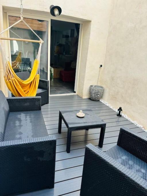 Appartement En Petite Camargue Saint Laurent d'Aigouze Bagian luar foto