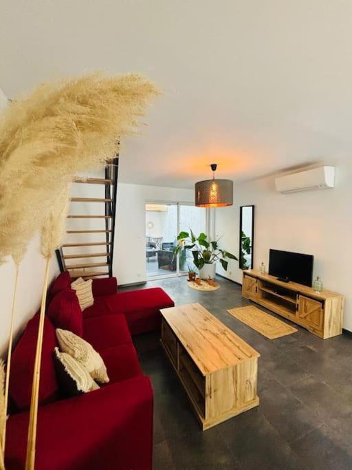 Appartement En Petite Camargue Saint Laurent d'Aigouze Bagian luar foto